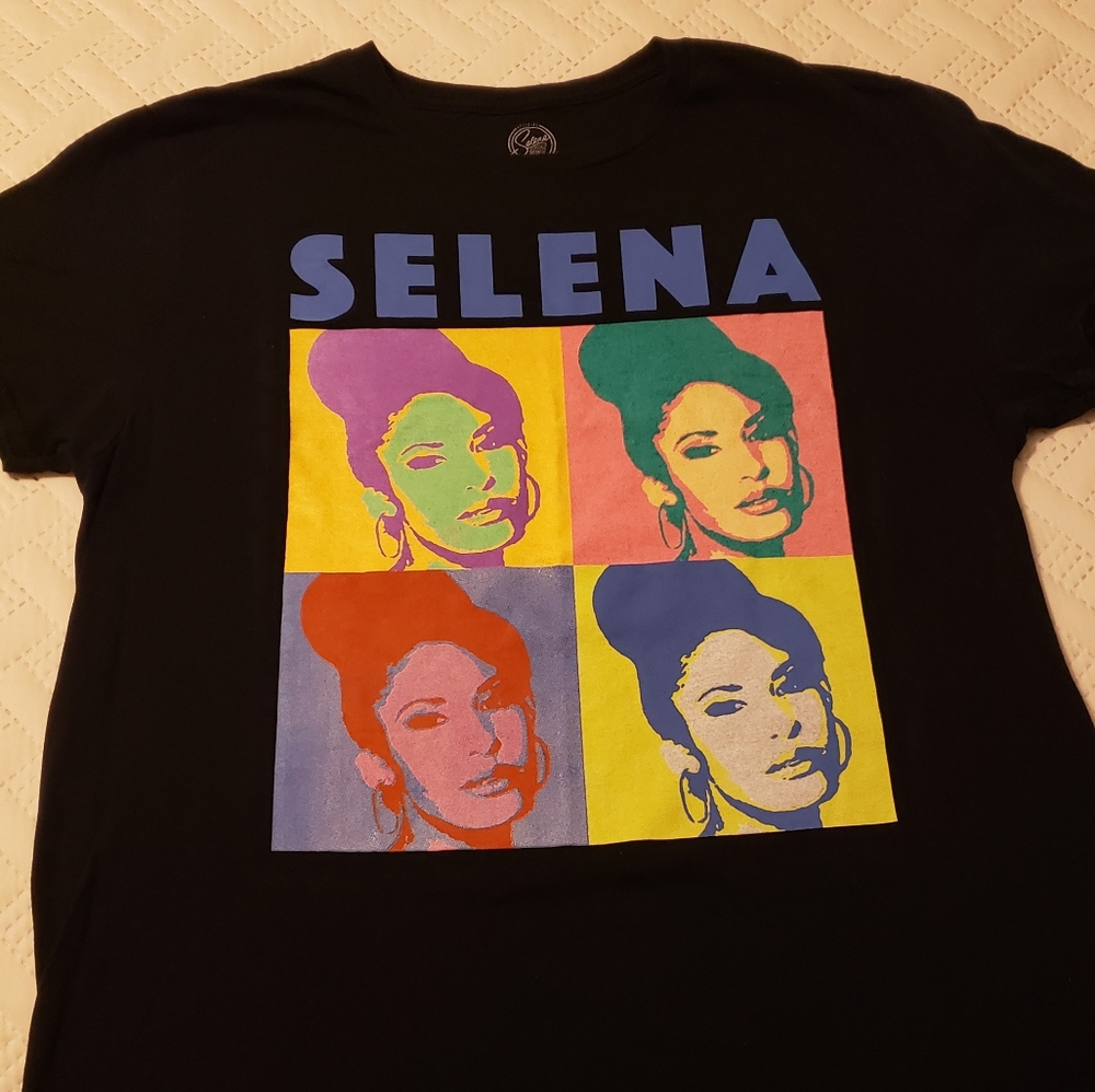 💥5/$10💥 Selena inspired tee